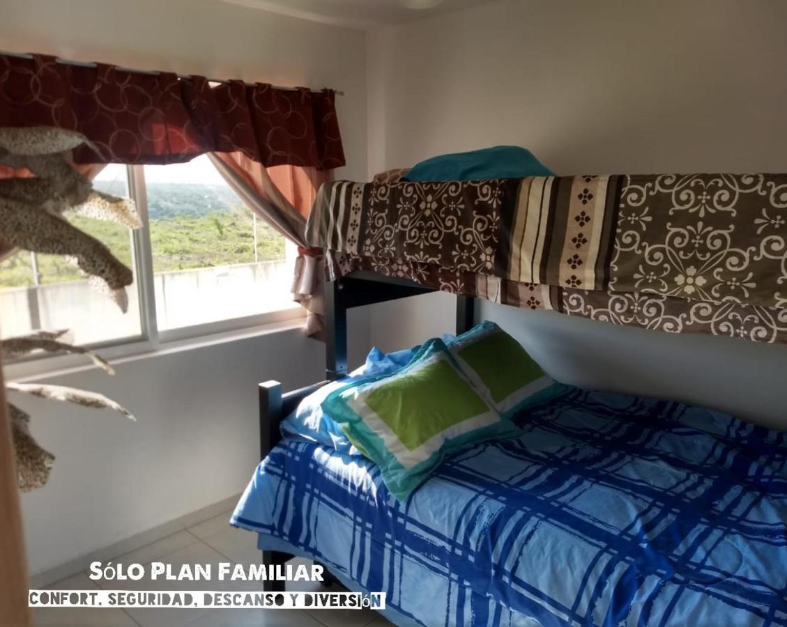 Bonita Casa En Condominio Con Alberca Y Acceso Al Lago Tequesquitengo Exterior foto